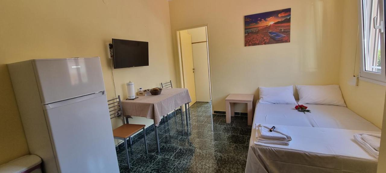 Alitocatos Apartman Hriszí Aktí Haniá Kültér fotó