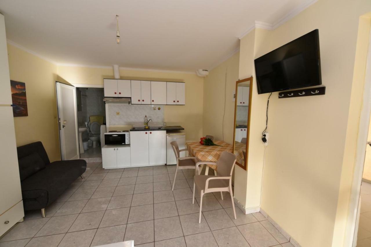 Alitocatos Apartman Hriszí Aktí Haniá Kültér fotó